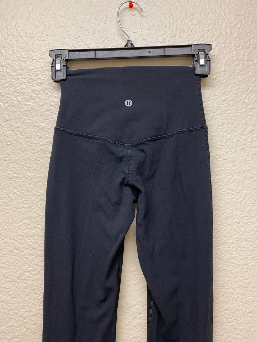 Lululemon Black Flare Leg Yoga Leggings - Picture 5 of 9